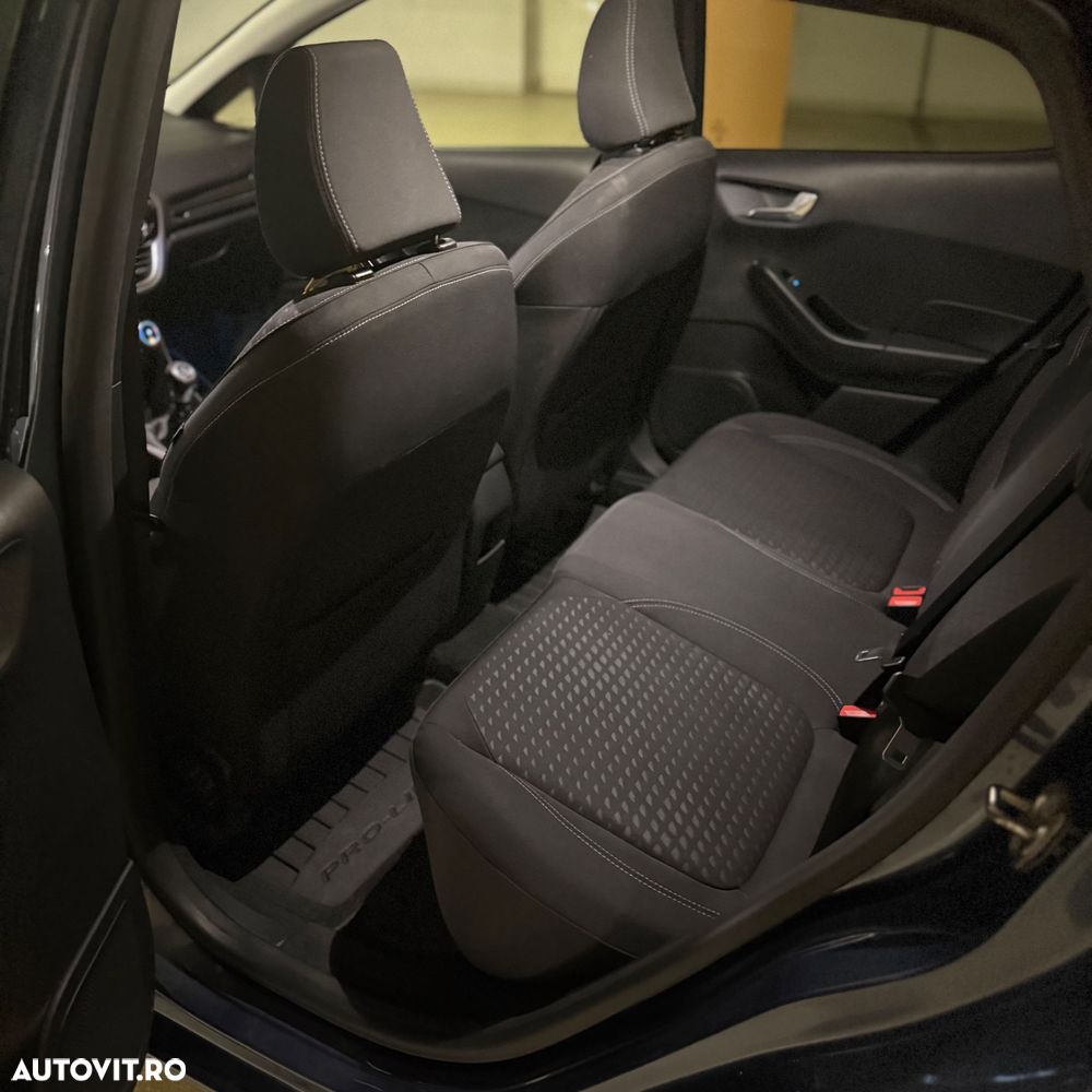Ford Fiesta 1.0 EcoBoost Titanium - 9