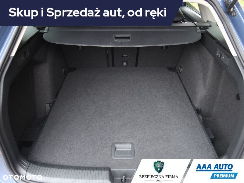 Volkswagen Golf Variant - 16