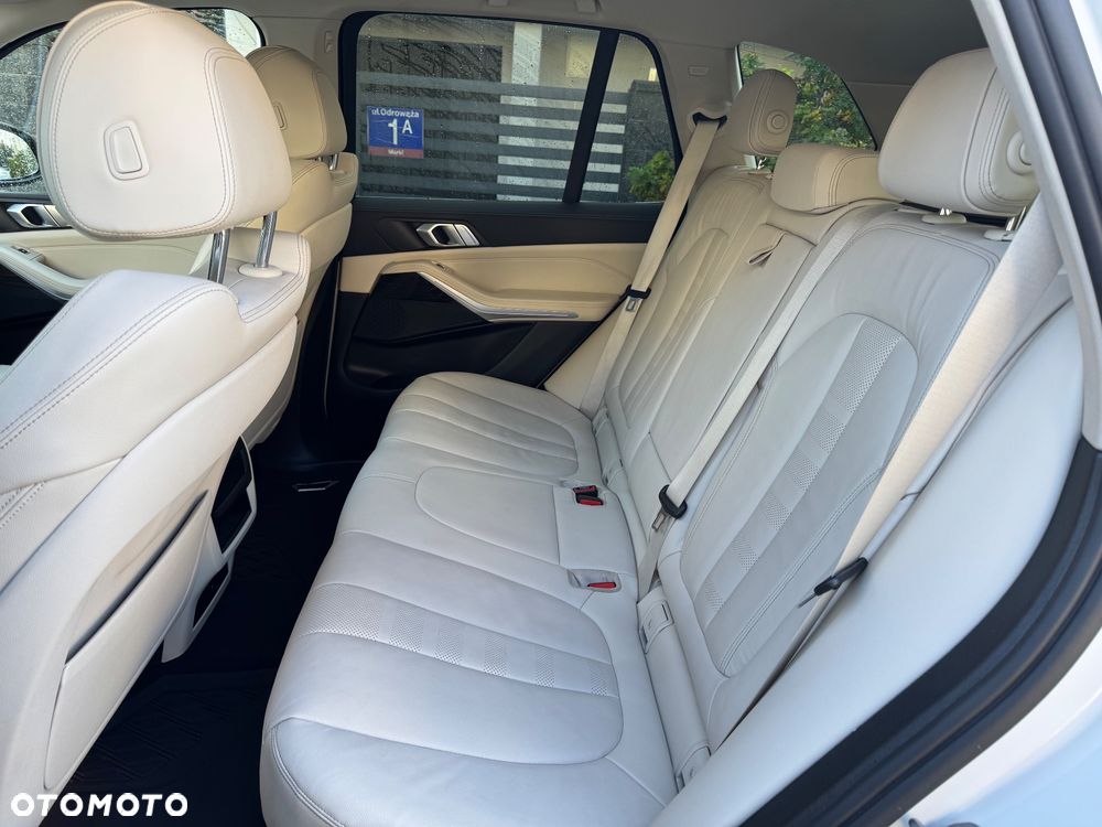 BMW X5 xDrive30d mHEV - 21