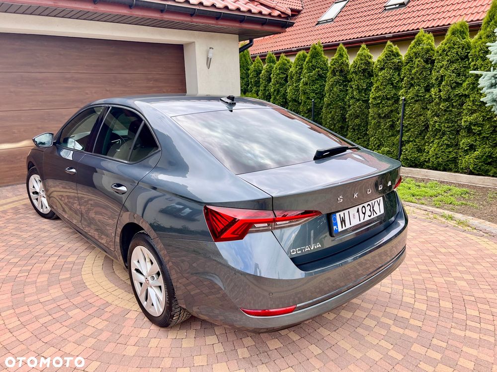 Skoda Octavia 2.0 TDI Ambition - 27