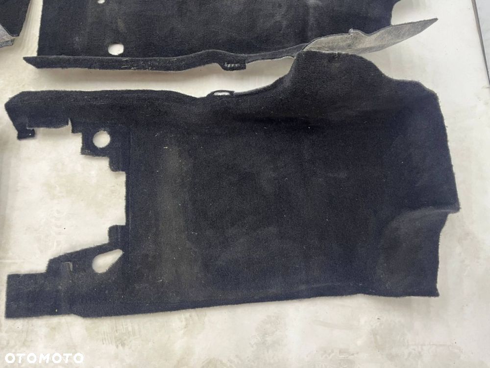 Wykładzina Chrysler PT Cruiser 00-10r. podłoga dywan mata czarna z bagażnikiem KOMPLET - 7