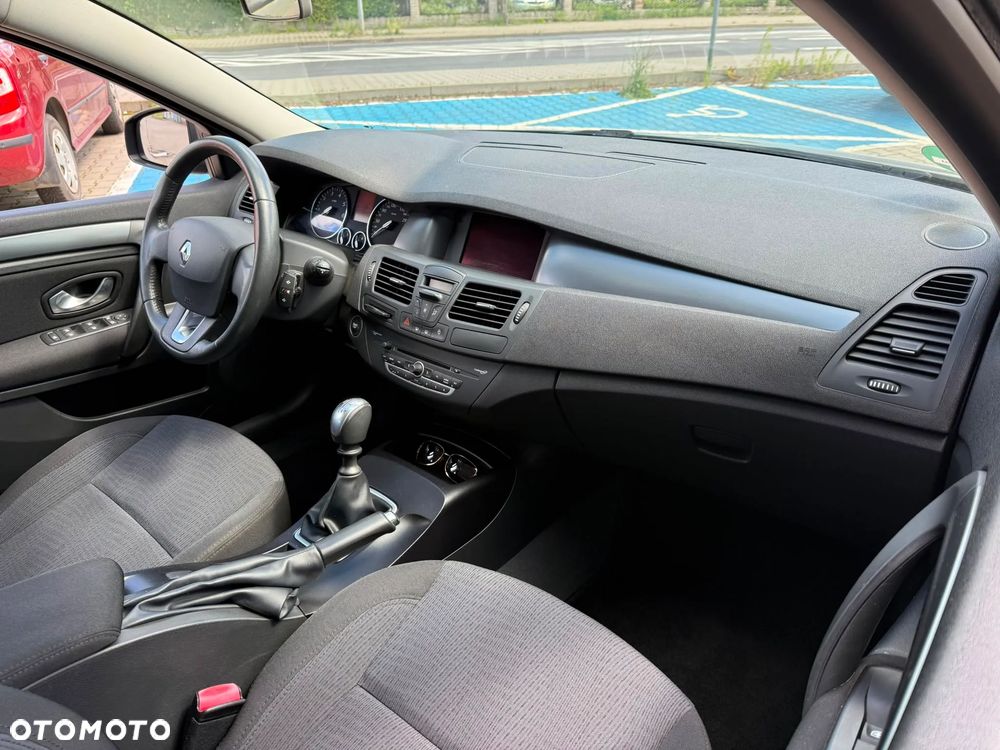 Renault Laguna 1.6 16V Emotion - 14