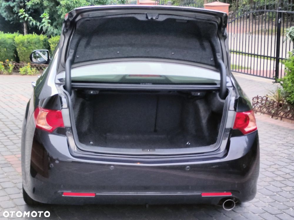 Honda Accord 2.0 Elegance - 33