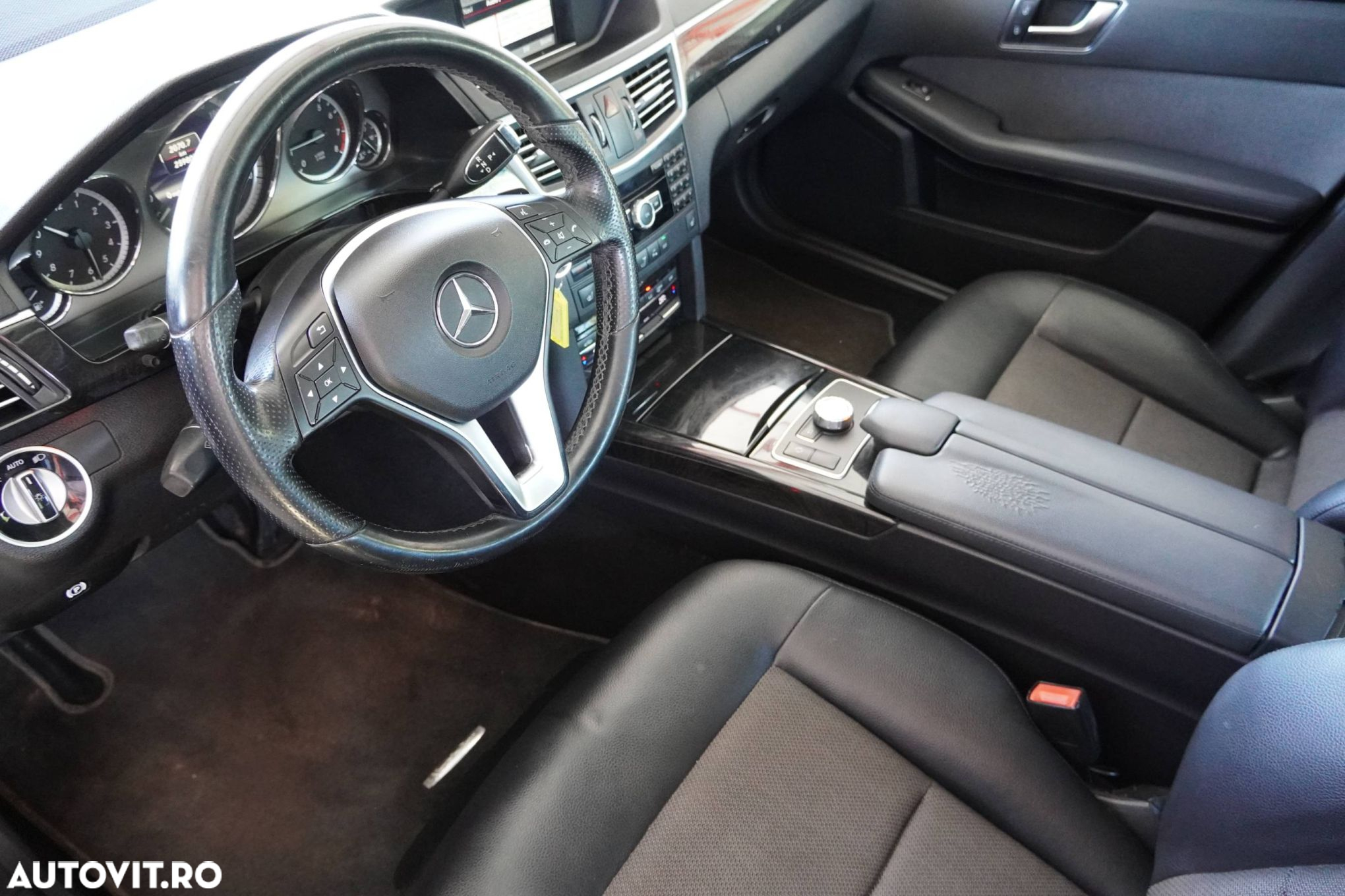 Mercedes-Benz E - 17