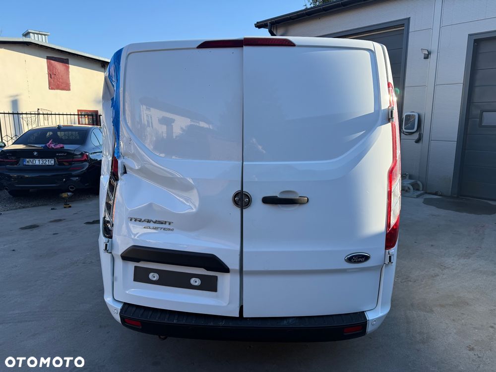 Ford Transit Custom - 12