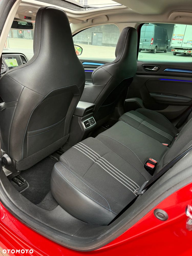 Renault Megane BLUE dCi 115 GT LINE - 14