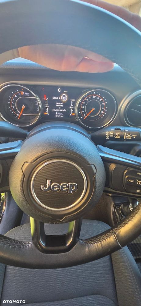 Jeep Wrangler - 18