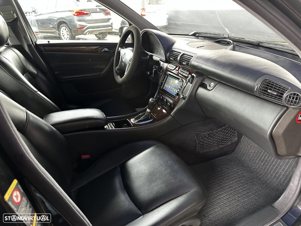 Mercedes-Benz C 220 - 32