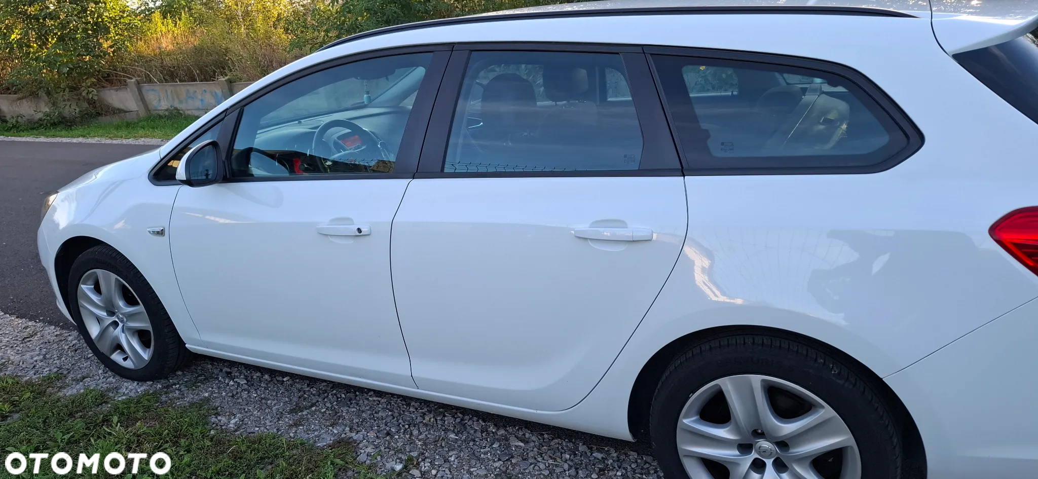 Opel Astra IV 1.4 T Active - 3