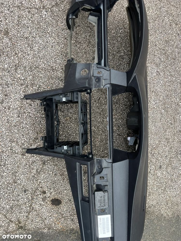 BMW E60 KONSOLA DESKA ROZDZIELCZA - 3
