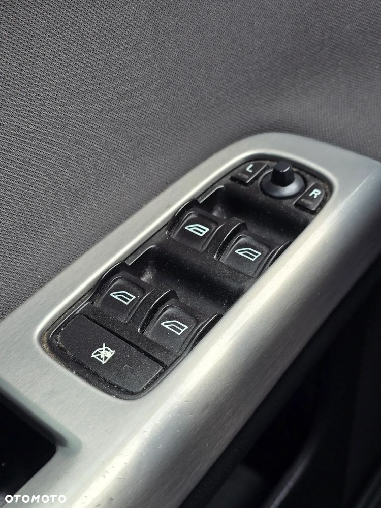 Volvo V50 2.0D Sport - 27