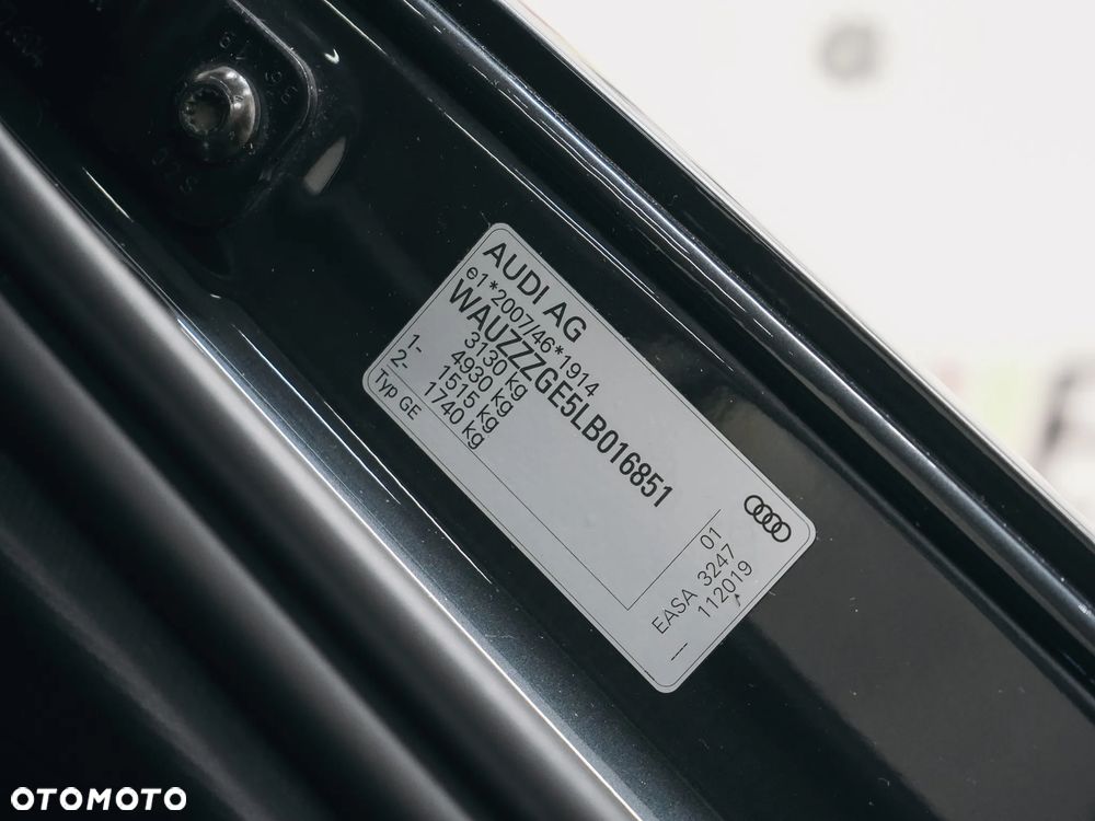 Audi e-tron - 37