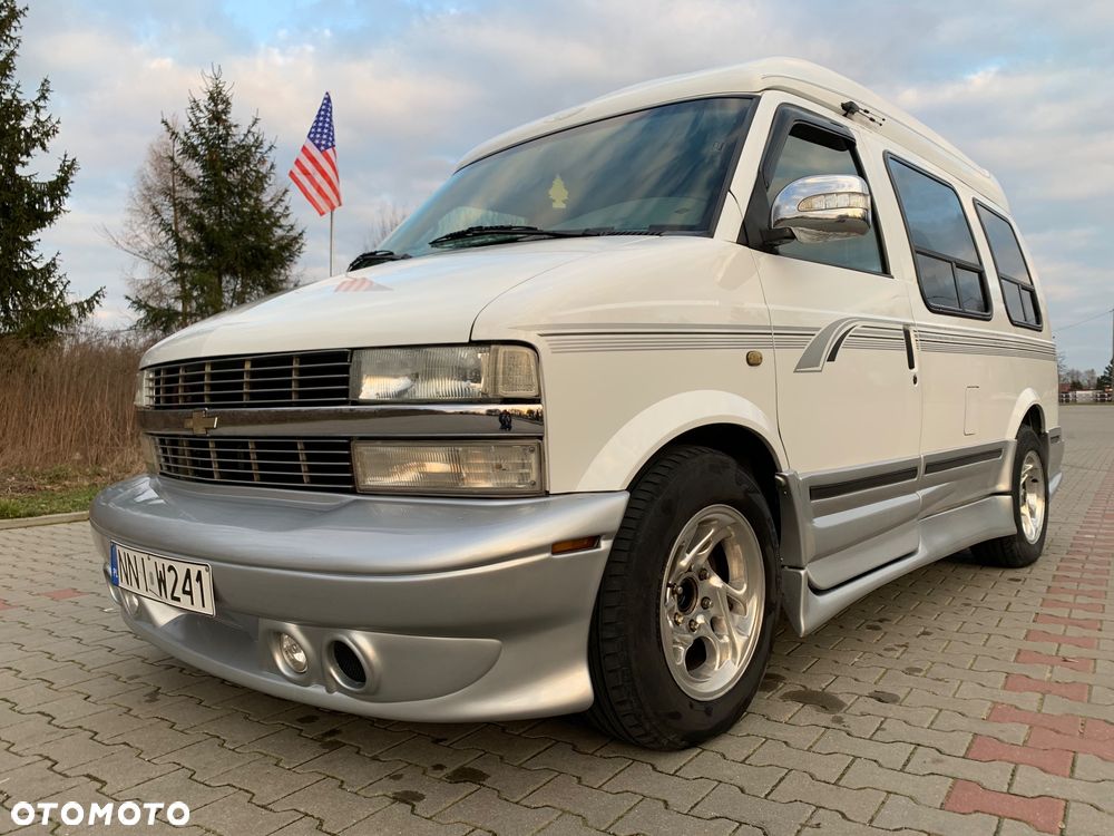Chevrolet Astro - 22