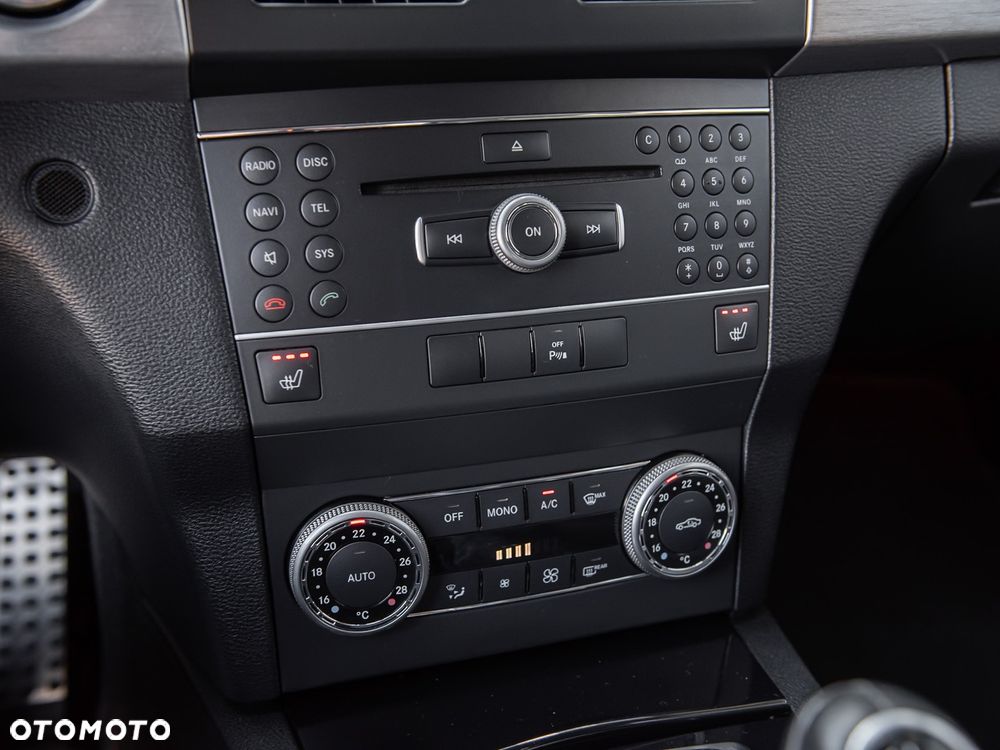 Mercedes-Benz GLK - 25