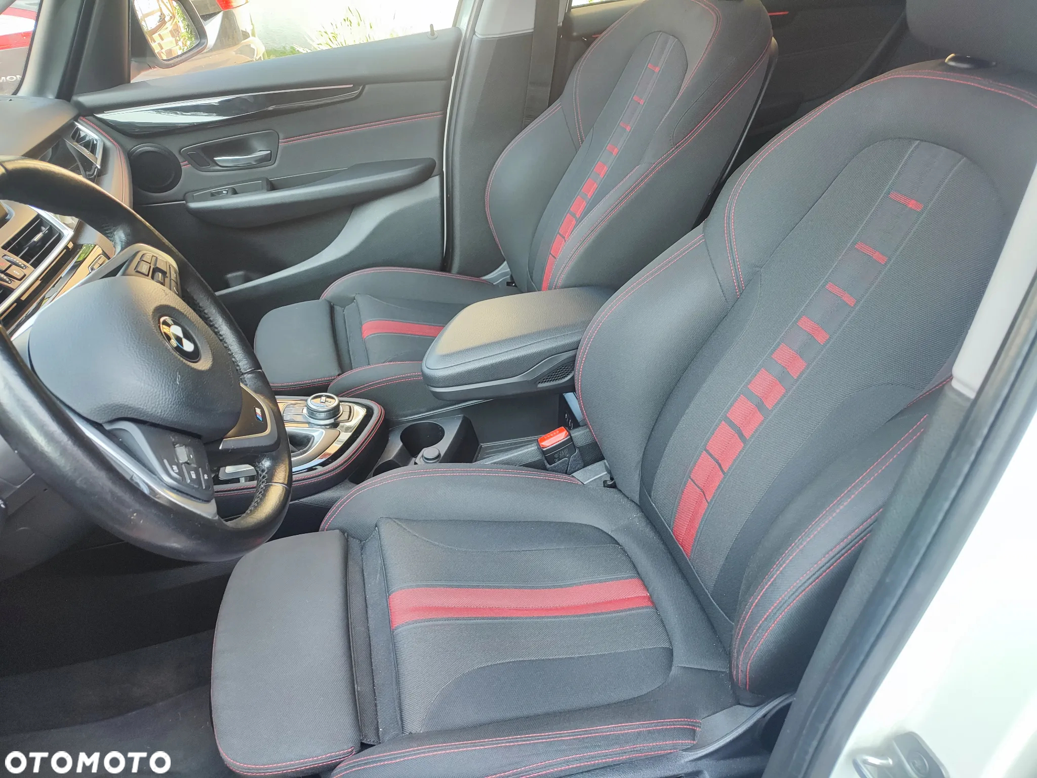 BMW Seria 2 218d Sport Line - 13