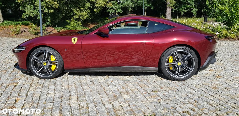 Ferrari Roma - 10