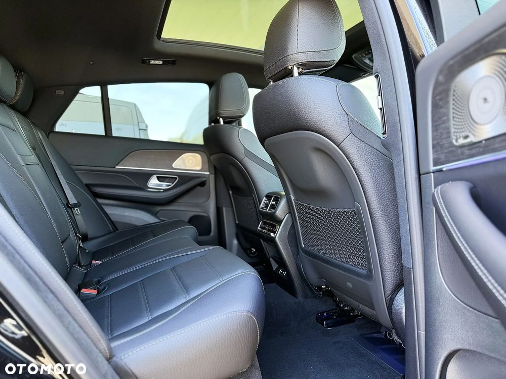 Mercedes-Benz GLE - 30
