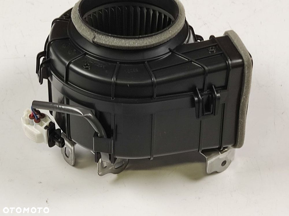 LEXUS ES 300h gen VII 18-21r Wentylator Hybrydy - 3