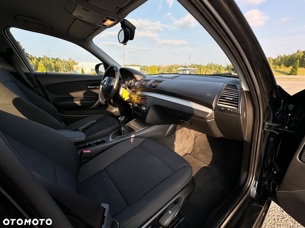 BMW Seria 1 - 10
