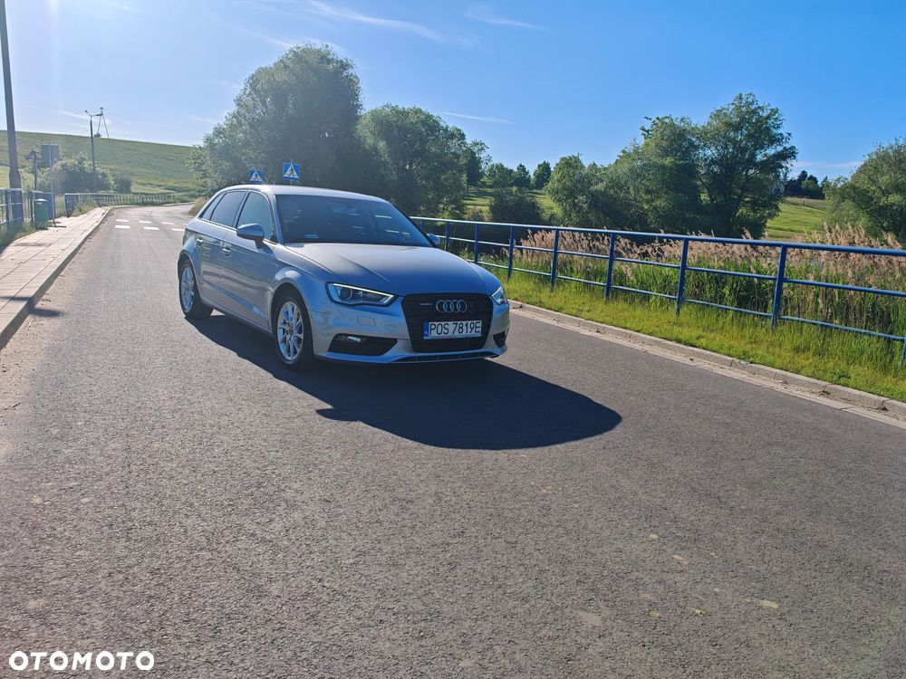 Audi A3 Sportback 2.0 TDI clean diesel Quattro Ambiente S tronic - 4