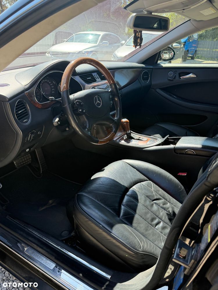 Mercedes-Benz CLS 350 - 12