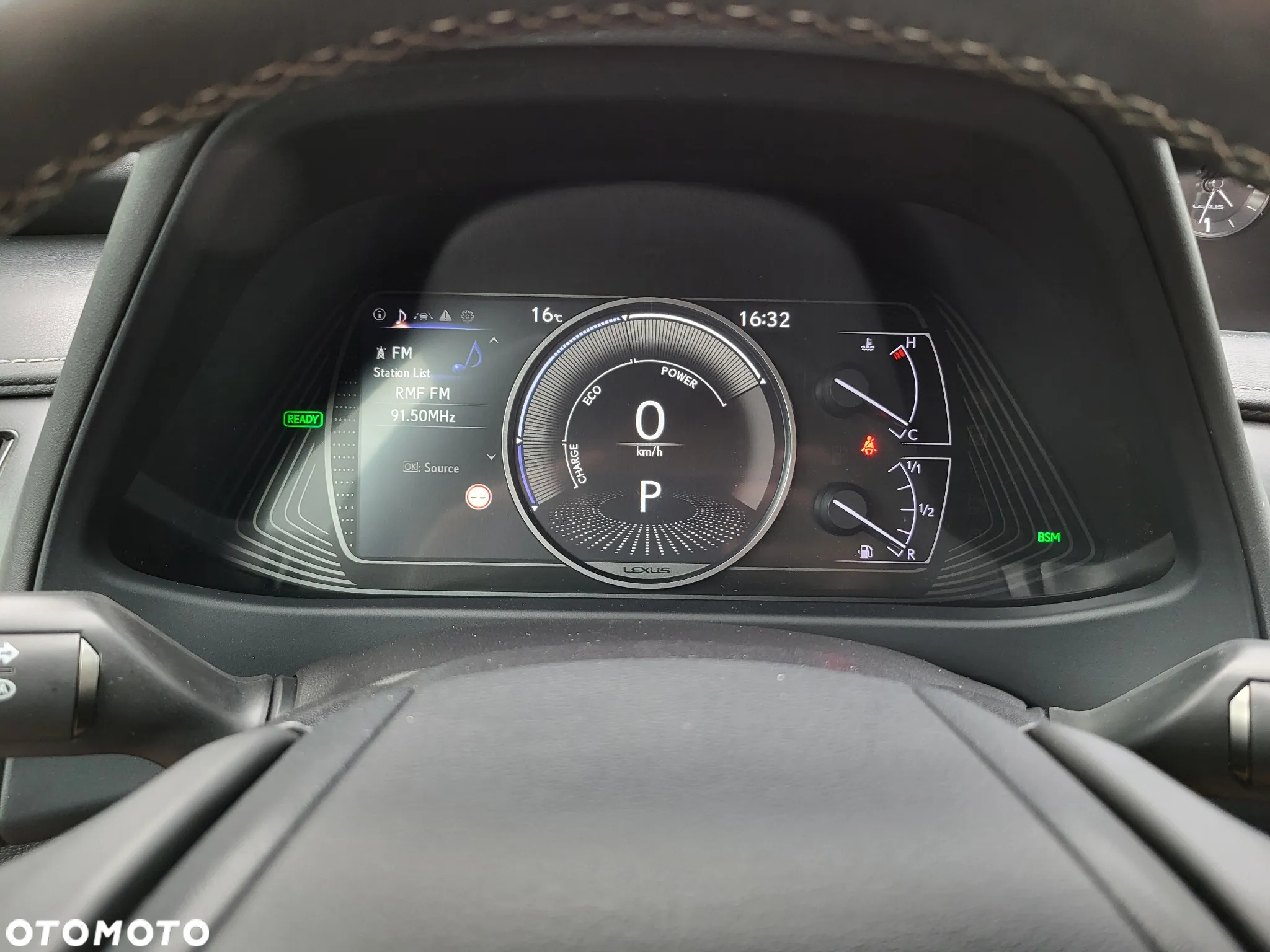 Lexus UX 250h GPF Elegance 2WD - 15