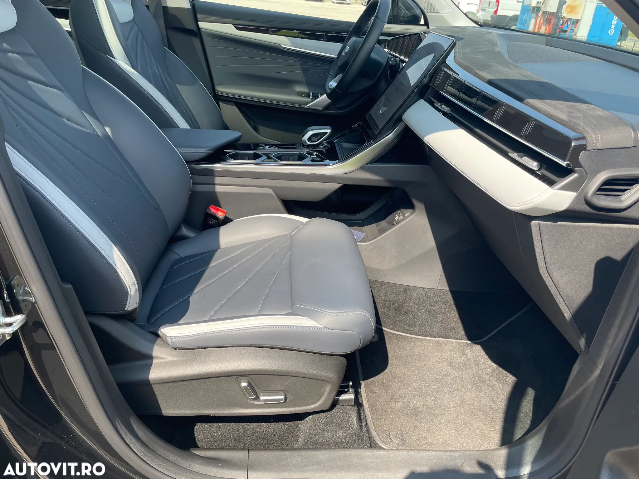 Geely Starray - 12