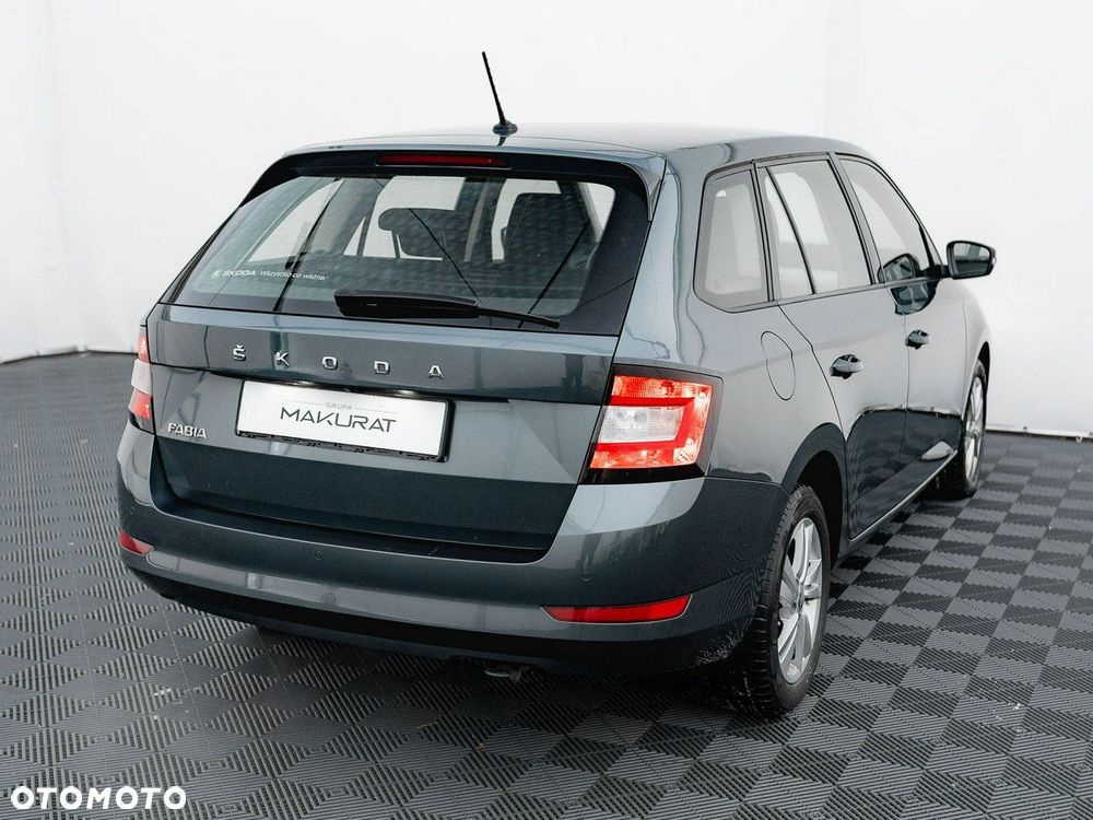 Skoda Fabia - 6