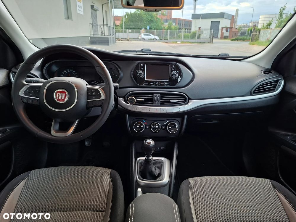 Fiat Tipo 1.4 16V Lounge - 8