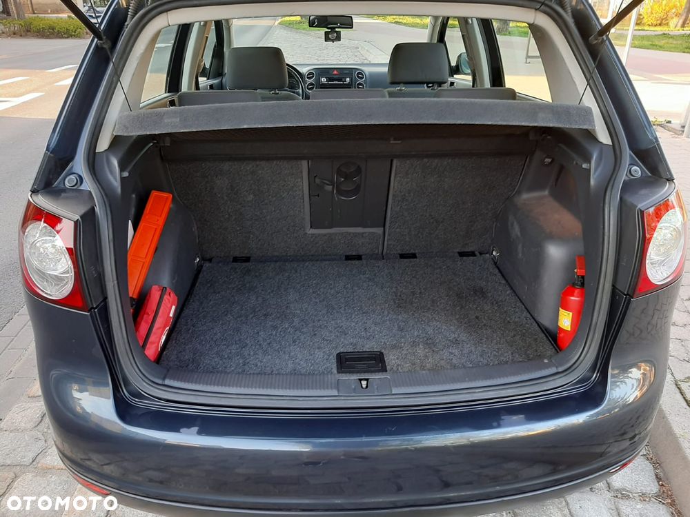 Volkswagen Golf Plus - 10