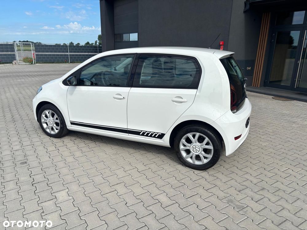 Volkswagen up! - 9