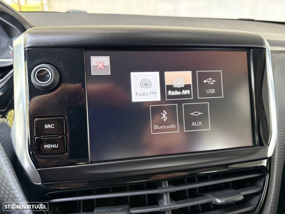 Peugeot 2008 1.2 PureTech Style - 20