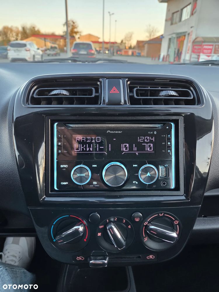 Mitsubishi Space Star 1.0 - 15