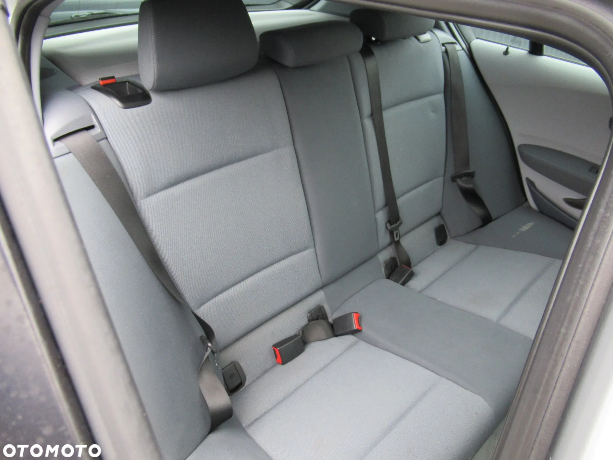 BMW Seria 1 - 20