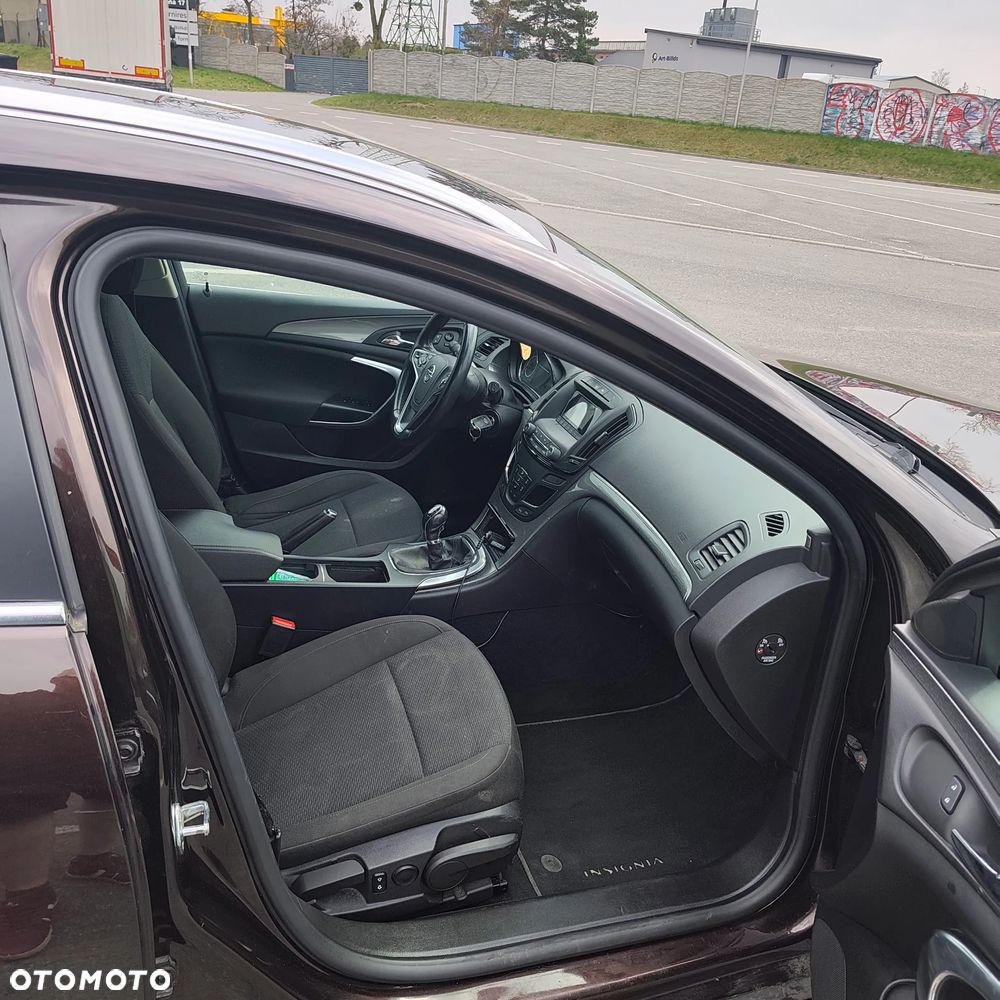 Opel Insignia - 34