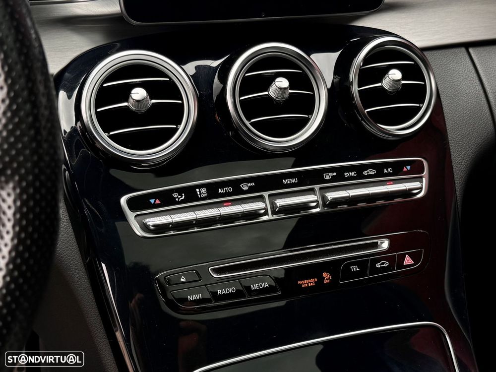 Mercedes-Benz C 300 - 18