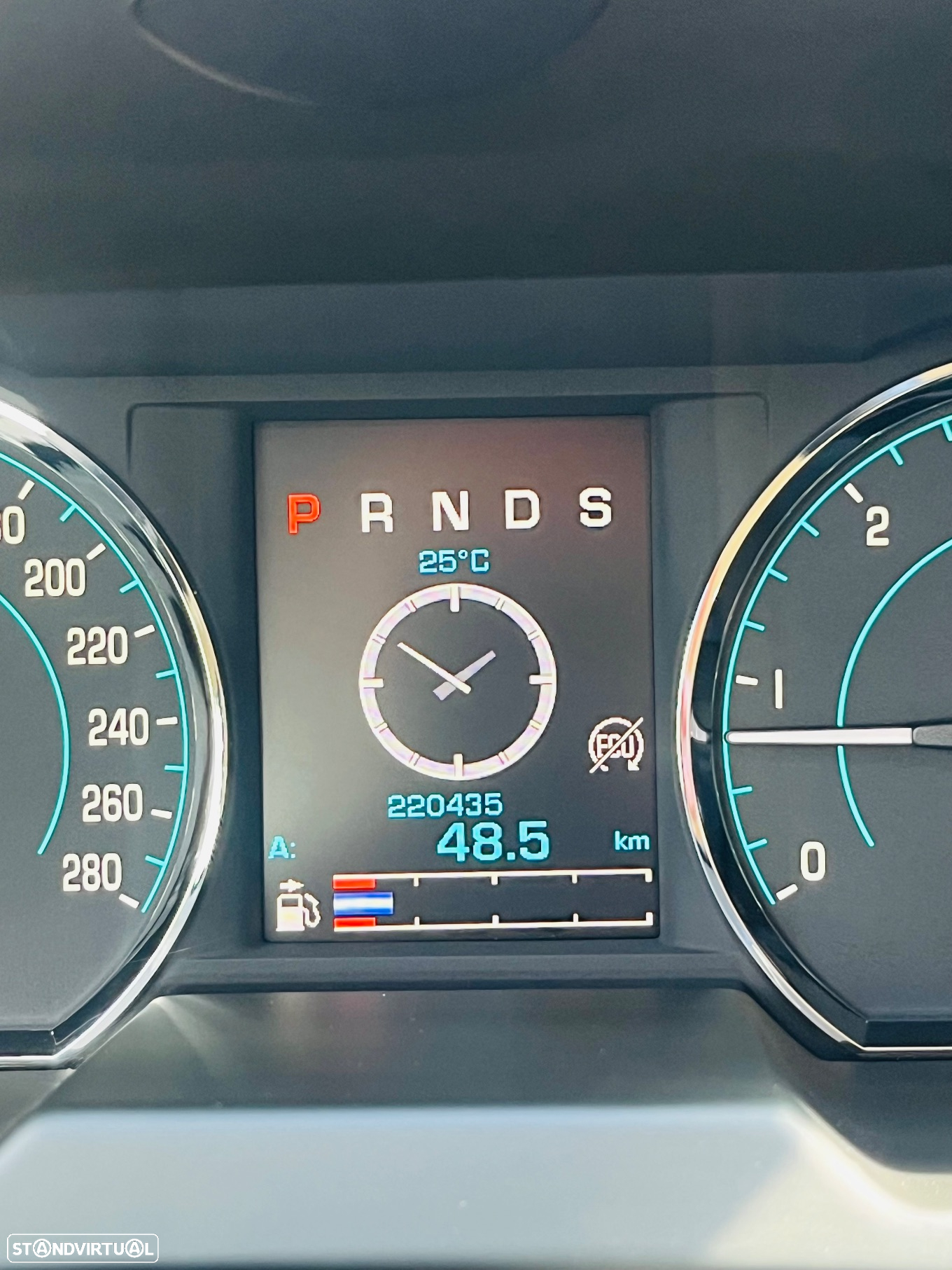 Jaguar XF 2.2 D Luxury - 46