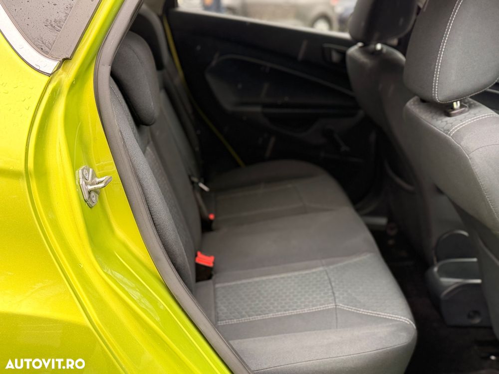 Ford Fiesta - 7