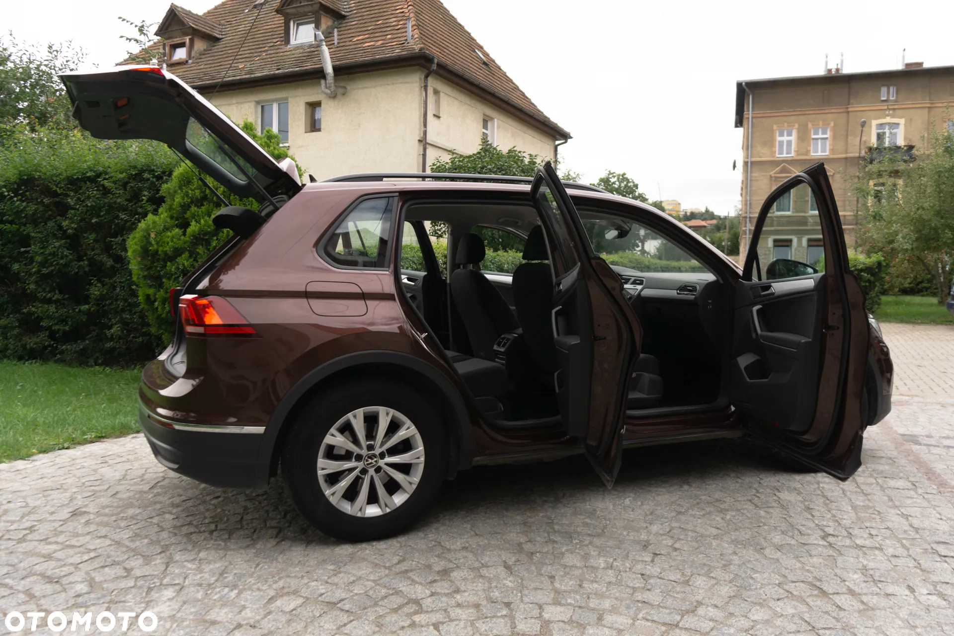 Volkswagen Tiguan - 16