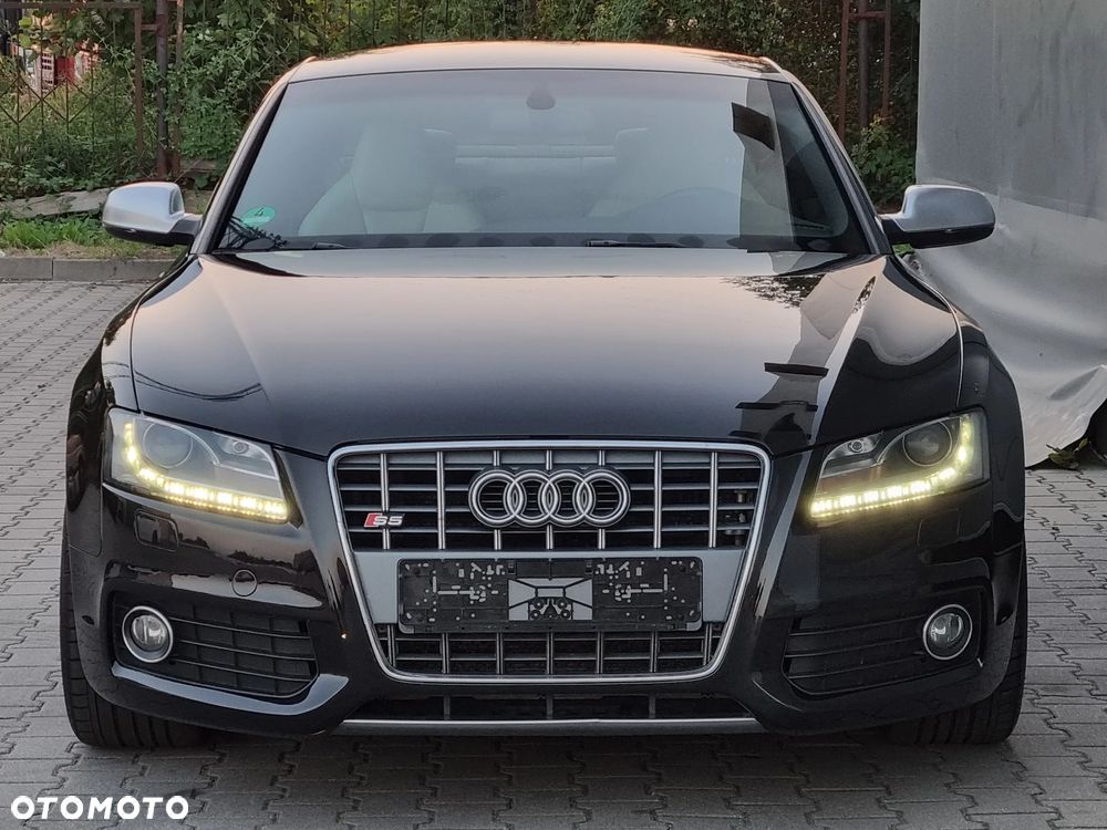 Audi S5 Coupé 4.2 Quattro - 11