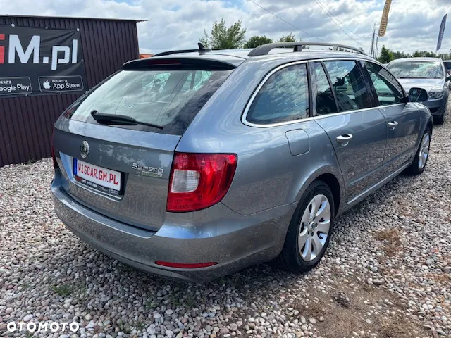 Skoda Superb 1.6 TDI Comfort / Active Greenline - 10