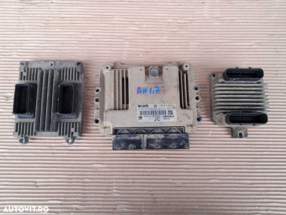 Opel Astra G H  Zafira A B Vectra B Bertone, calculator ECU - 1