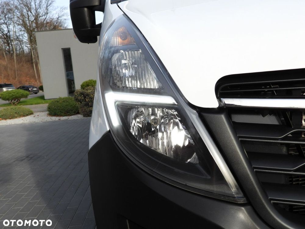 Opel MOVANO FURGON BRYGADÓWKA 7 MIEJSC LEDY  135KM - 21