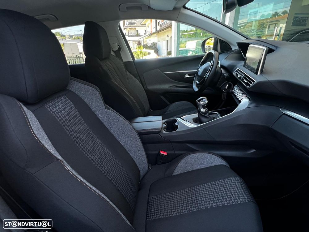 Peugeot 3008 1.5 BlueHDi Active Pack - 21