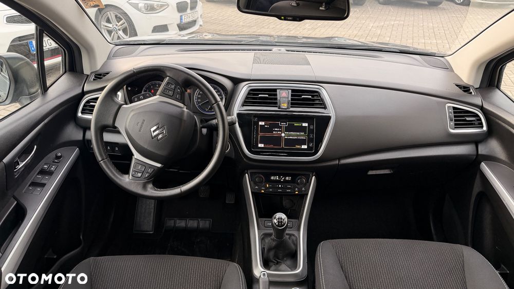 Suzuki S-Cross - 21