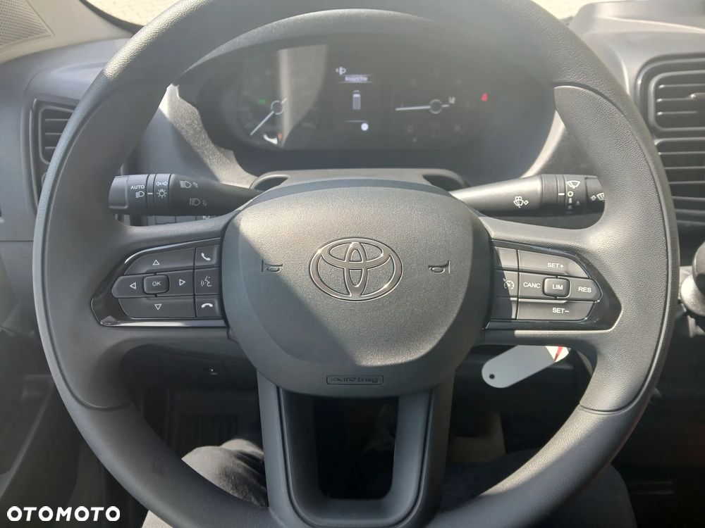 Toyota PROACE MAX - 8