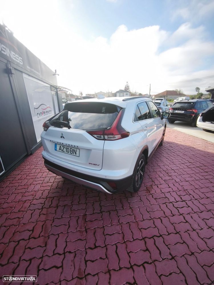 Mitsubishi Eclipse Cross 2.4 PHEV eMotion - 9
