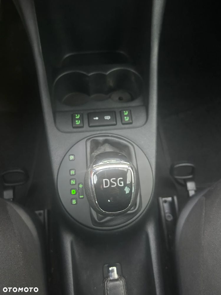 Skoda Roomster 1.2 TSI DSG Elegance - 34