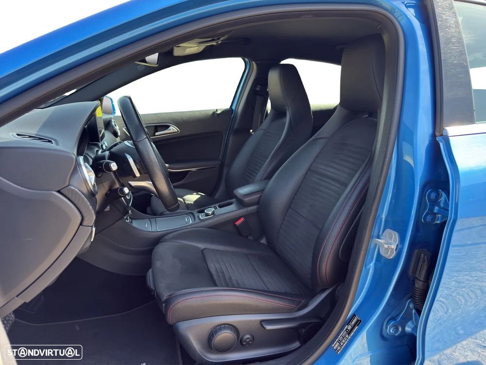 Mercedes-Benz A 180 d 7G-DCT AMG Line - 12