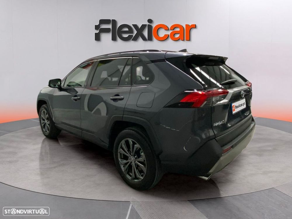 Toyota RAV4 - 6